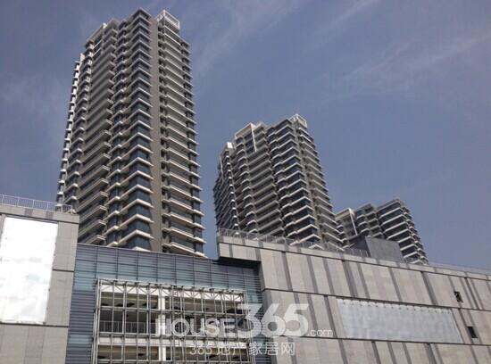 郑和国际广场:3天被抢6套!龙江旺铺引人气-南京