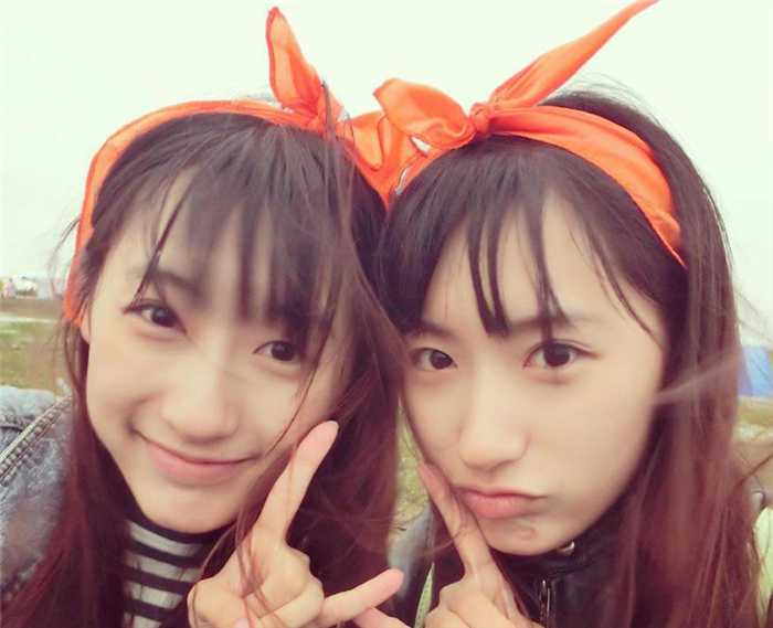 组图:<em>南京</em>女孩 复旦<em>姐妹花</em>爆红网络 清纯透了!