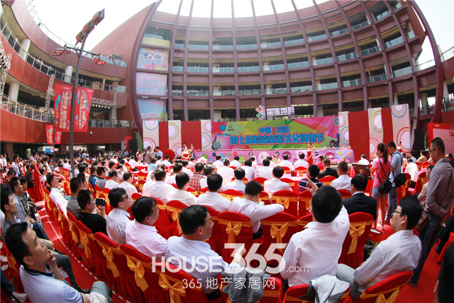 星启繁华隆腾江城 芜湖星隆国际城开业盛典举行|高清图集