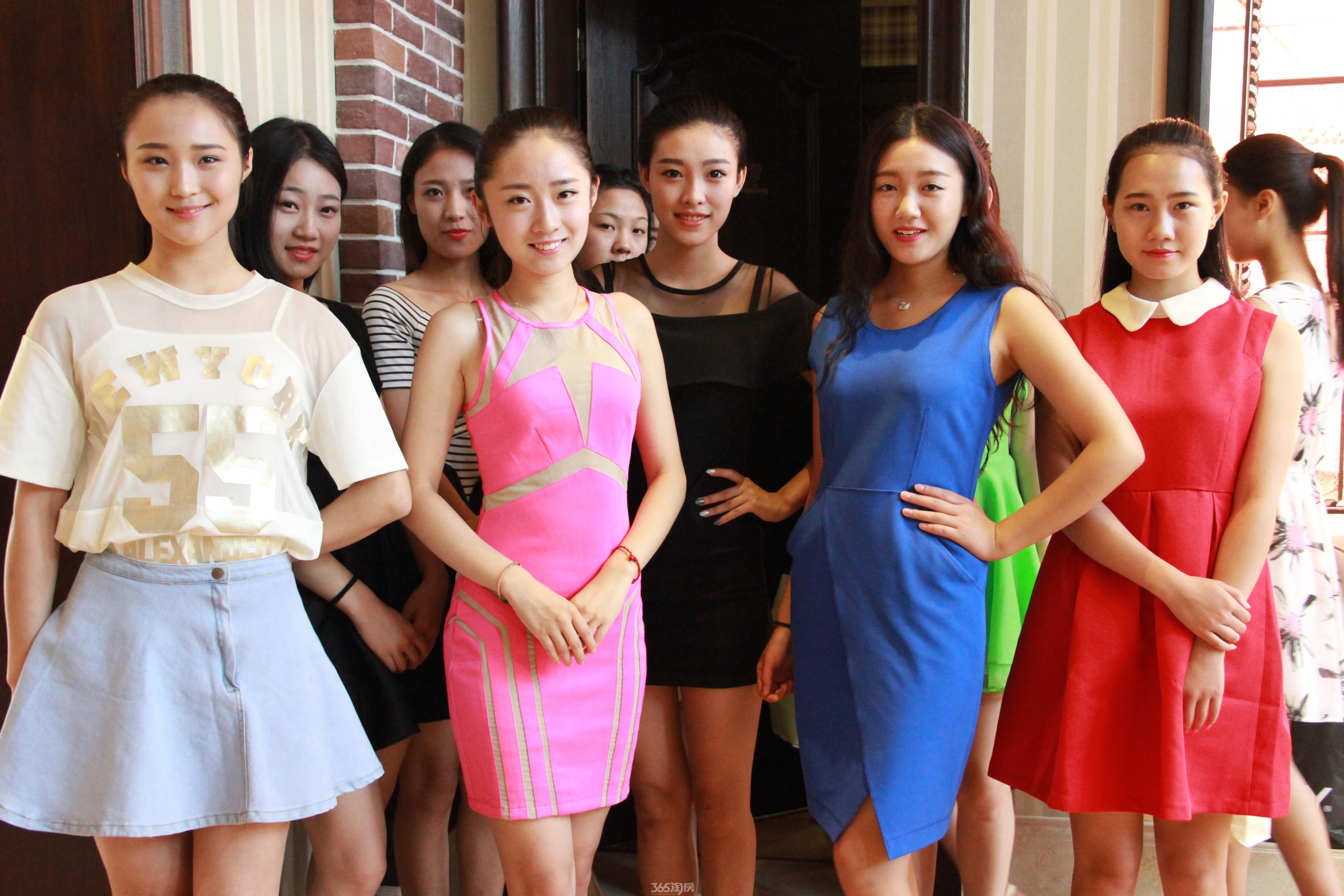 8月26日女神空降新乡诚城三英里 神秘MV开拍