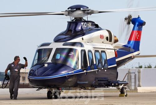 aw139型直升机