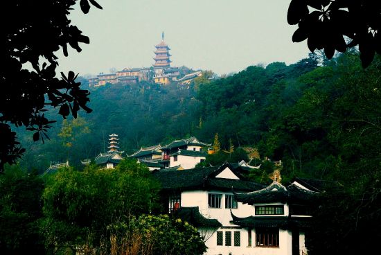 —南通狼山风景区 南通狼山风景名胜区是江苏省级风景名胜区