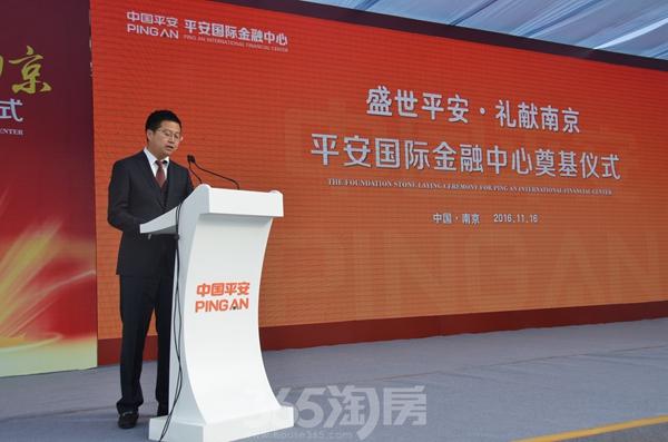 在南京,招商蛇口和平安不动产、弘阳集团、世茂地产、保利地产、仁恒地产、葛洲坝集团、上海建工等众多开发商均有合作,打造了招商紫金山1号、招商泰格公寓、南京花园城、燕子矶花园城、招商1872、招商1872公园里、招商兰溪谷、招商国际E城、招商雍华府、招商雍和府、招商方山里、葛洲坝招商紫君澜园、招商依云溪谷、世茂招商语山等14个项目,以商务综合体、住宅、产业园区的全产业链模式,助力南京城市发展。 “城市生长的力量”是招商蛇口的品牌主张。在招商蛇口看来,每一座城市,有如生命,自然丰盛,持续