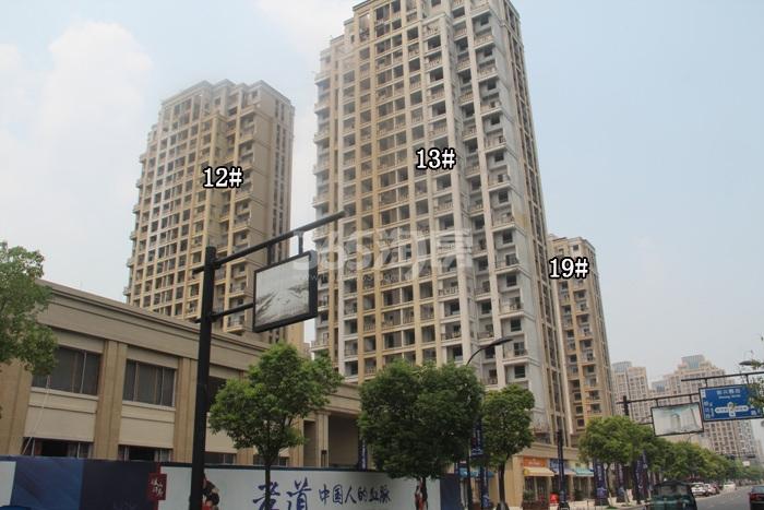 新城山语院项目12、13、19号楼施工进程图（2015.8）